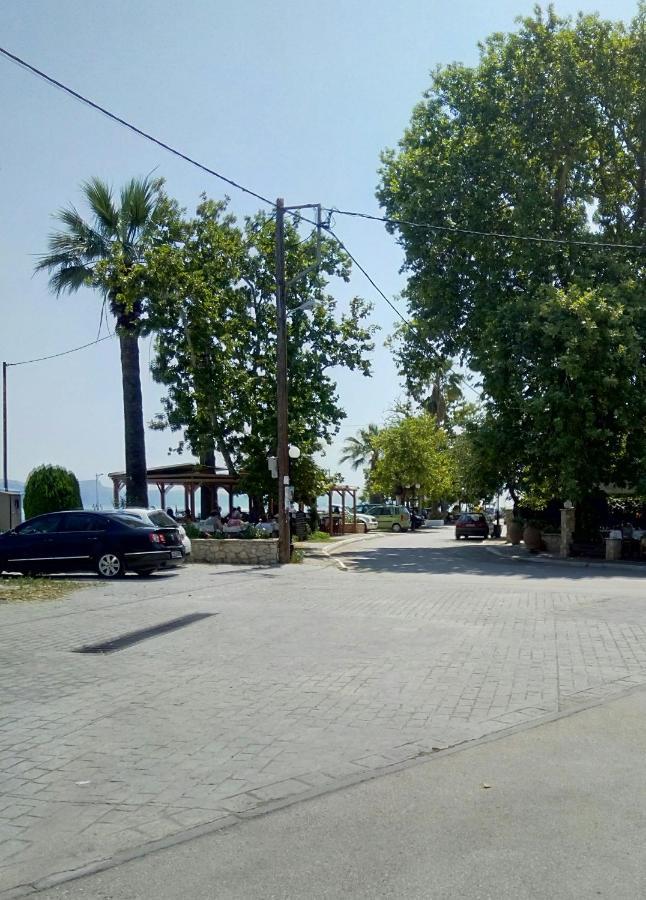 Palataki Residence Мілої Екстер'єр фото